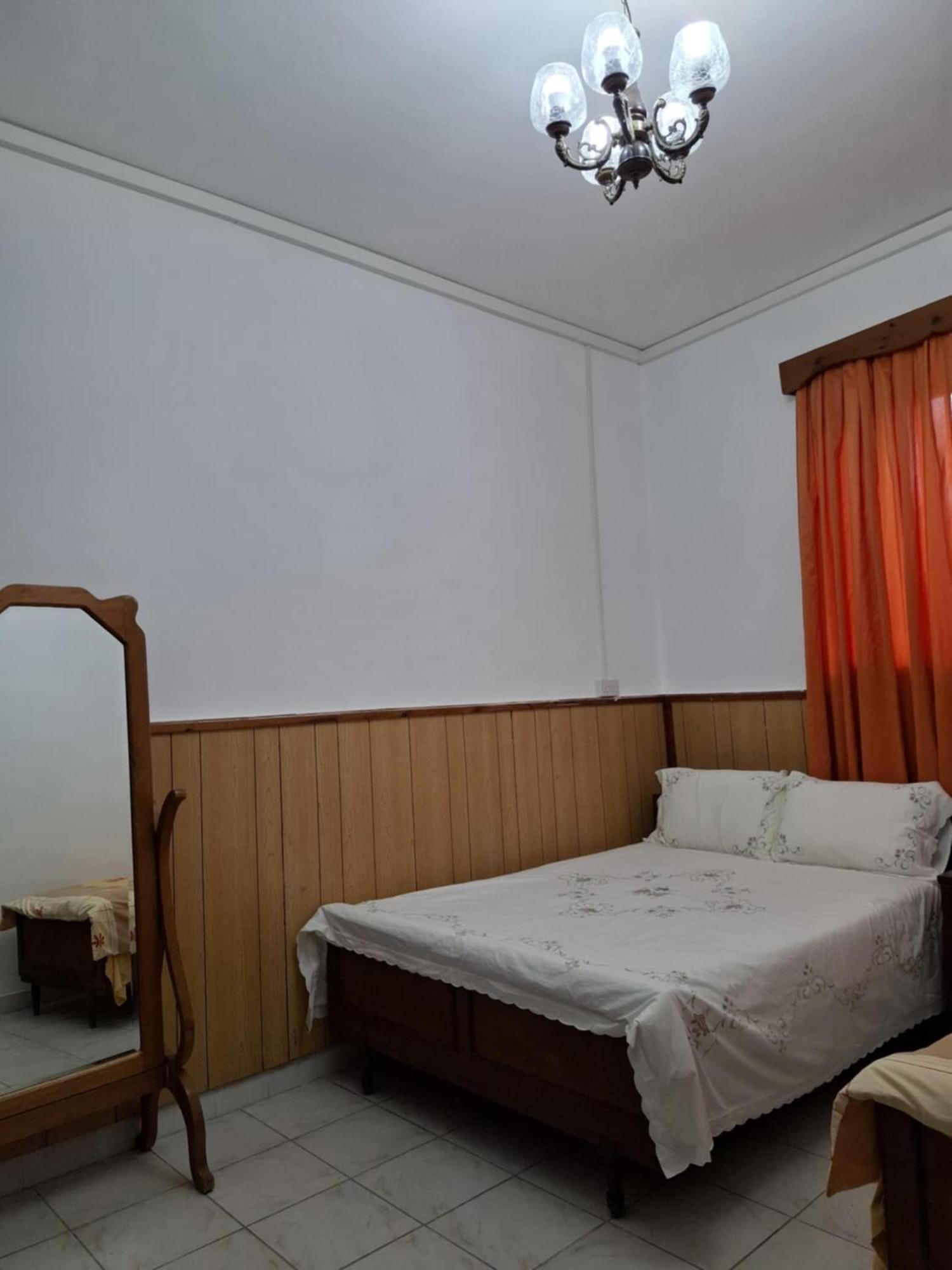 Mystery Garden Guest House Фамагуста Екстер'єр фото