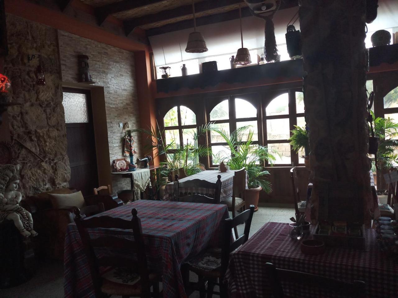 Mystery Garden Guest House Фамагуста Екстер'єр фото